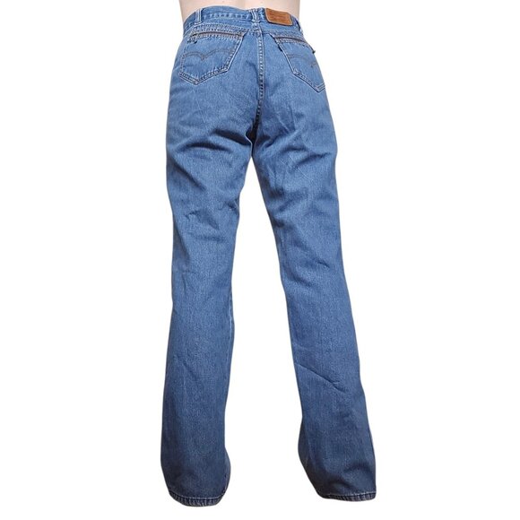 VTG 80s Levis Womens Blue Jeans Straight Leg High Waisted Western Sz 6 X‎ 32 - Picture 8 of 11